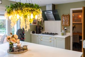 Family Kitchen- click for photo gallery